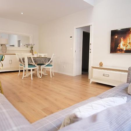 Lujoso Hogar Cerca Del Casco Antiguo De La Ciudad Apartment Valencia Ngoại thất bức ảnh