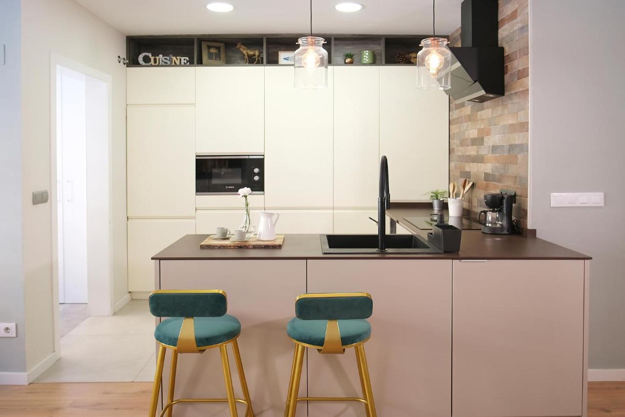 Lujoso Hogar Cerca Del Casco Antiguo De La Ciudad Apartment Valencia Ngoại thất bức ảnh