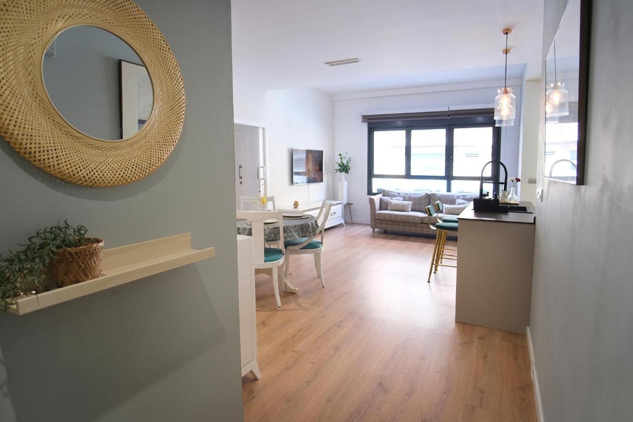 Lujoso Hogar Cerca Del Casco Antiguo De La Ciudad Apartment Valencia Ngoại thất bức ảnh