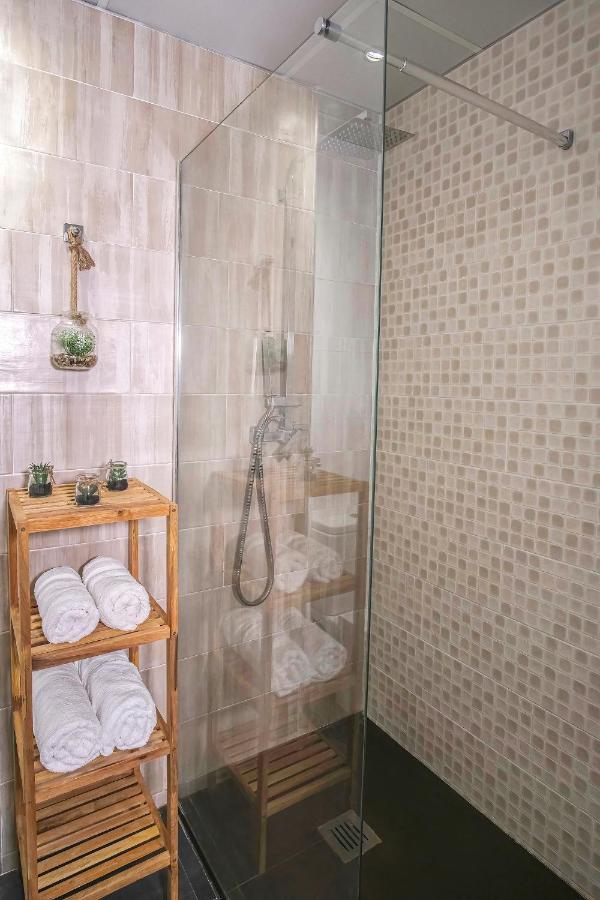 Lujoso Hogar Cerca Del Casco Antiguo De La Ciudad Apartment Valencia Ngoại thất bức ảnh